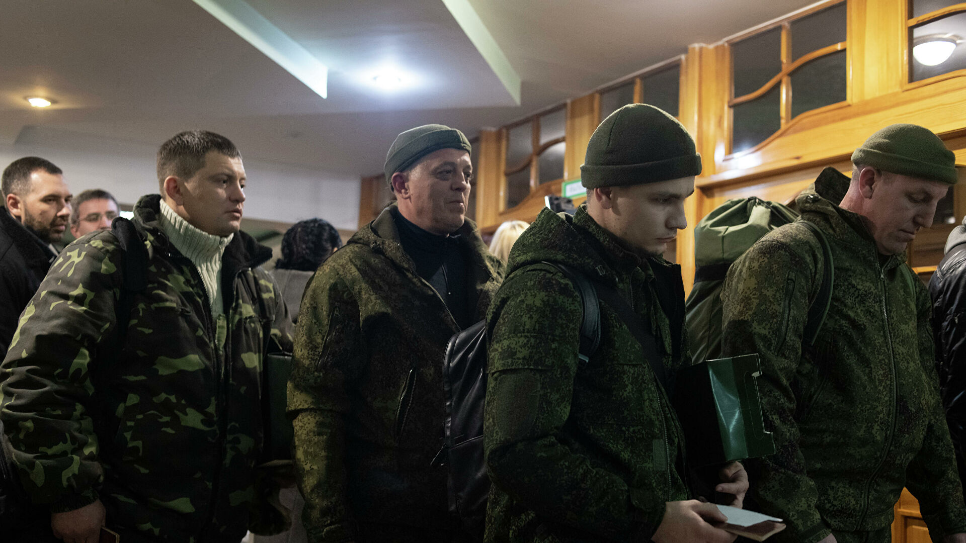 При мобилизации на военную службу человек на длительное время покидает свой дом. Однако за это время его родные могут столкнуться с необходимостью решения вопросов, требующих личного участия мобилизованного. Помимо распространенных трудностей с невозможностью сдать в аренду жилье либо снять средства с банковского вклада немало вопросов возникает с использованием автомобиля.